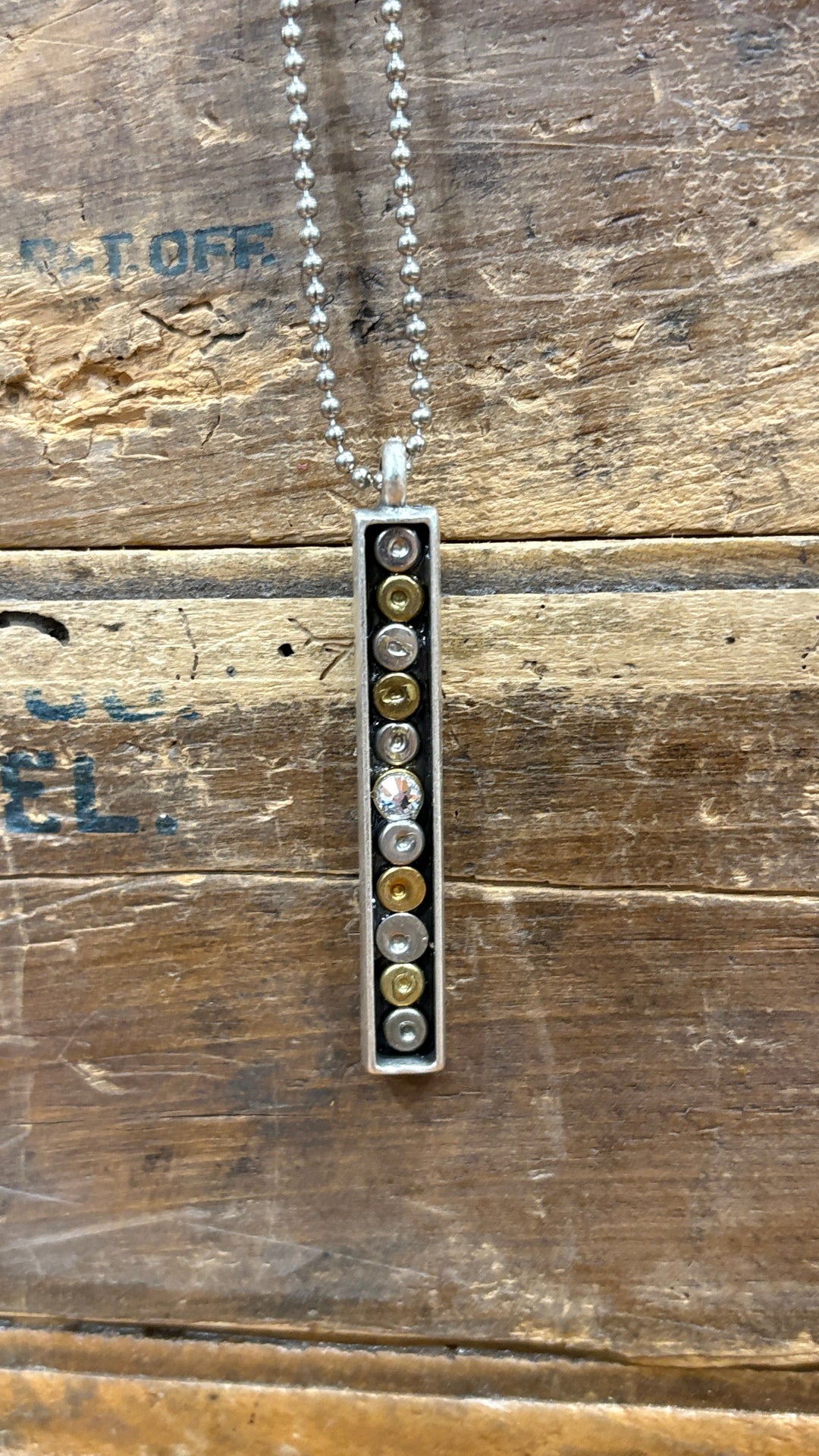 Ignite Bar Necklace - Pretty Hunter