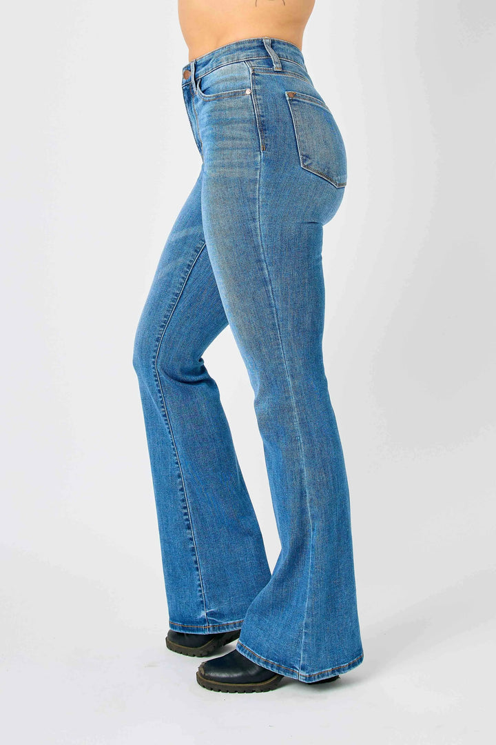 Judy Blue Full Size Hw Classic Flare Jeans