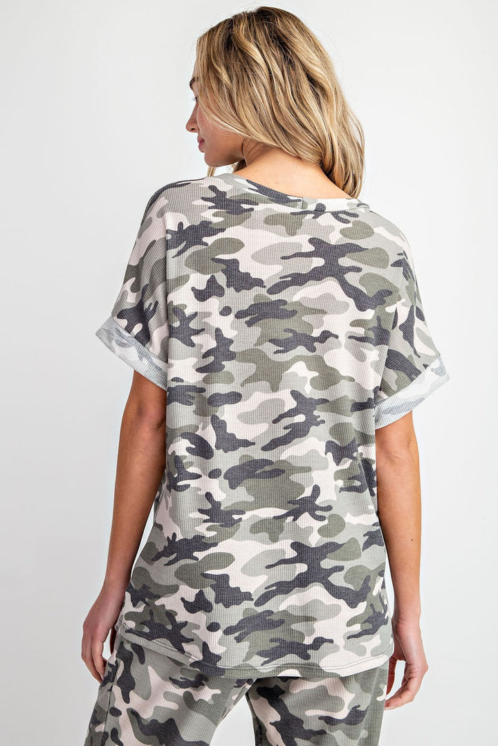 ROUND NECK CAMOUFLAGE TOP