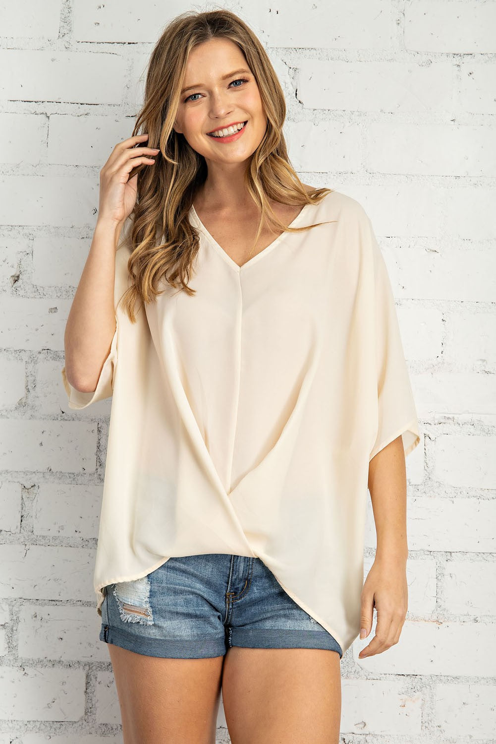SOLID WOVEN FRONT DETAIL TOP