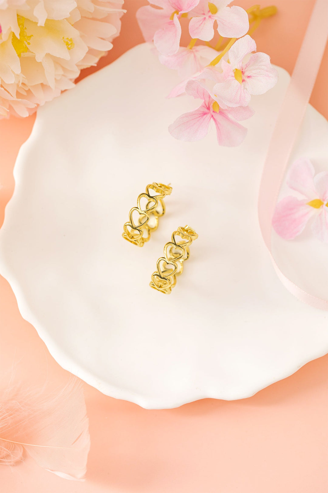 Lavender Link Hoop Stud Earrings