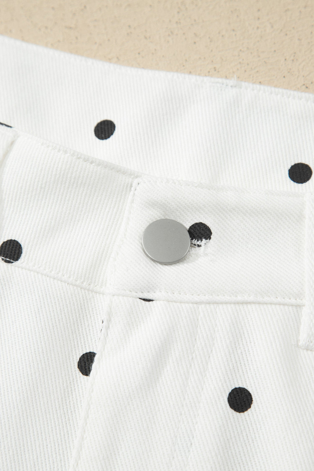 Elise Embroidered Scallop Hem Shorts