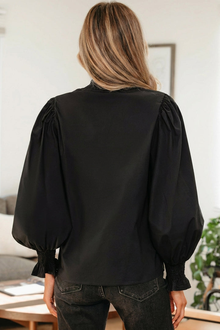 Estrella Flounce Sleeve Trim Blouse