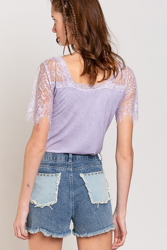 Scallop Trim Lace Short Sleeve Top